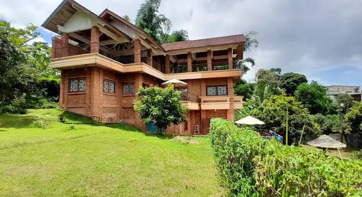 Vila Cisarura
